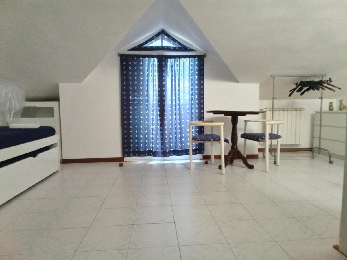 Appartamento - Terrazzo Vivibile Vista Mare, Wi-Fi Gratuito Vallecrosia Eksteriør billede