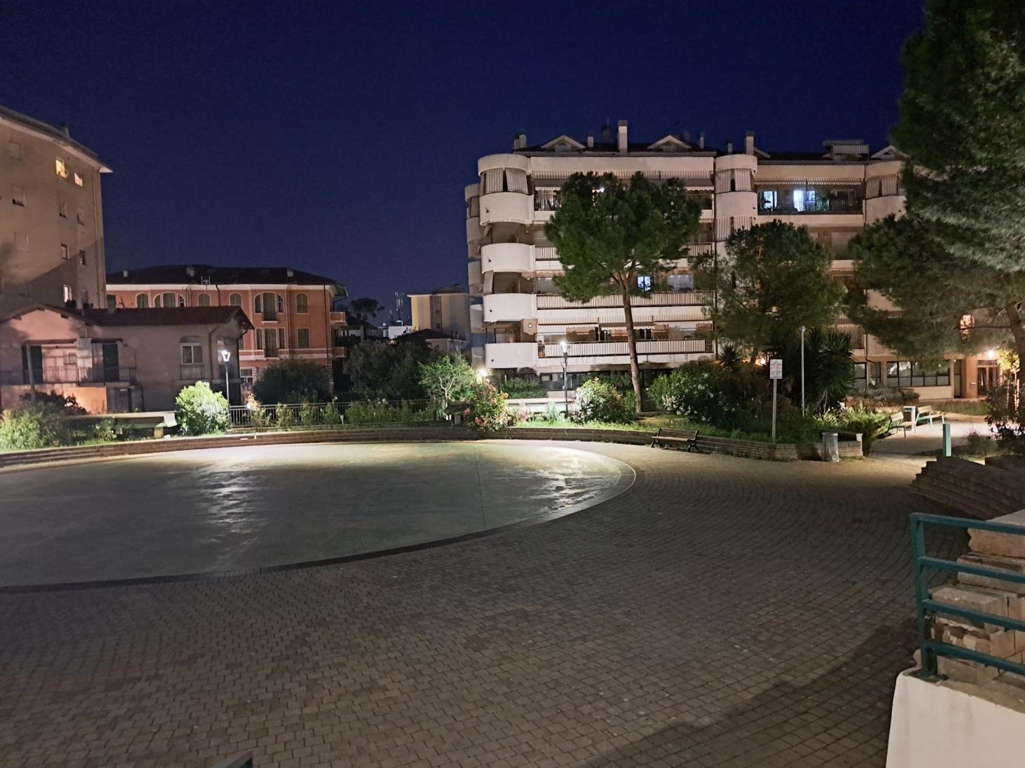 Appartamento - Terrazzo Vivibile Vista Mare, Wi-Fi Gratuito Vallecrosia Eksteriør billede